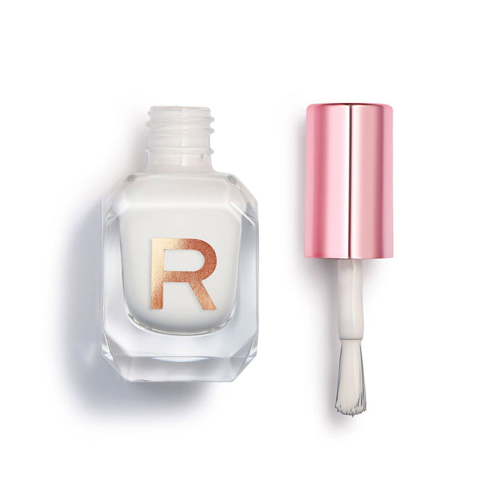 Lac de unghii Makeup Revolution High Gloss, nuanța Fantoma, 10 ml