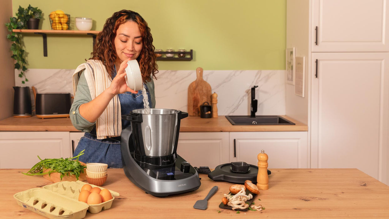 Robot de bucătărie multifuncțional Cecotec Mambo Touch, 3,3 l, 37 de funcții, ecran TFT de 5 inchi, negru