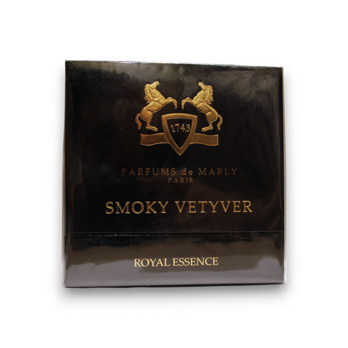Lumânare parfumată Parfums de Marly Smoky Vetyver, 300 g