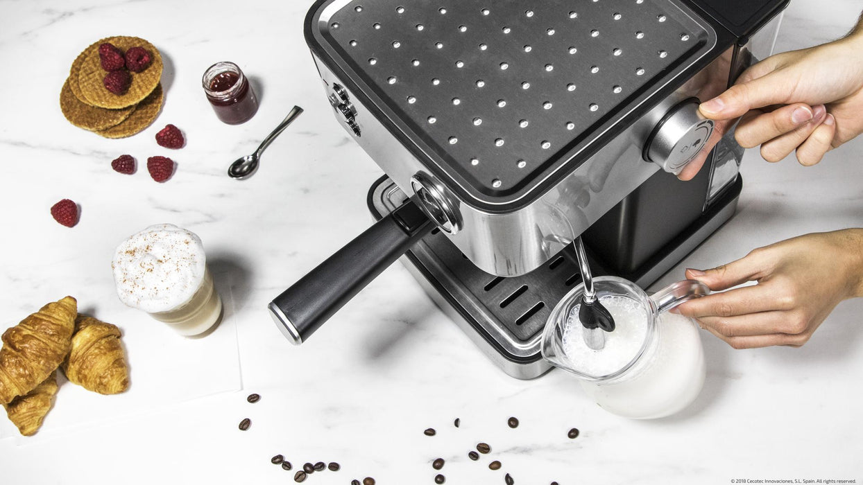 Espressor Cecotec Power Espresso 20 Matic Professionale, 850 W, 20 bari, rezervor 1,5 l, oțel