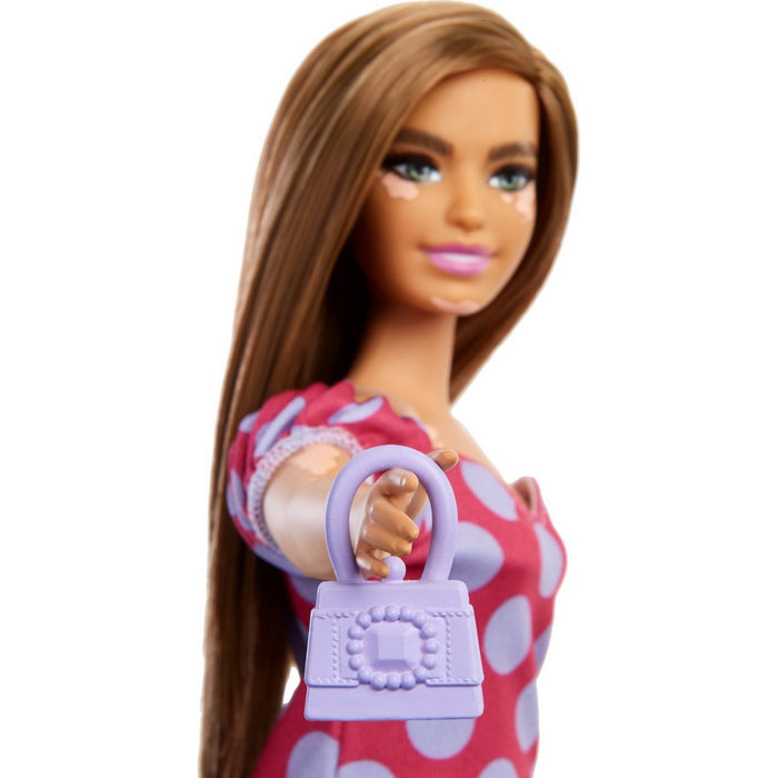 Păpușă Barbie Fashionista, Mattel, rochie roz, accesorii incluse