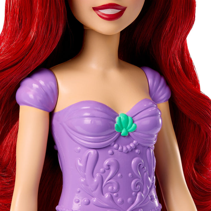 Păpușă Disney, Ariel, rochie caracteristică, păr roșu