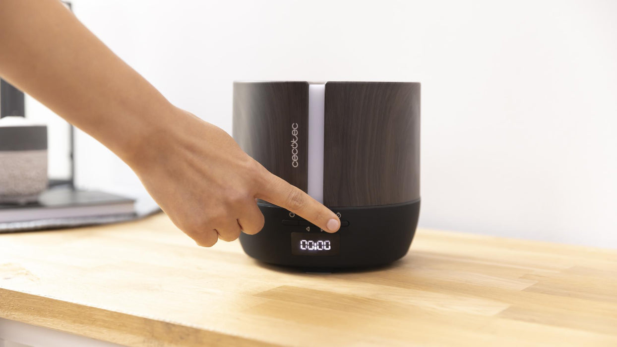 Difuzor de aromă Cecotec PureAroma 550 Connected Black Woody, 500 ml, 25 ml/h, Bluetooth, acoperire 30 m²