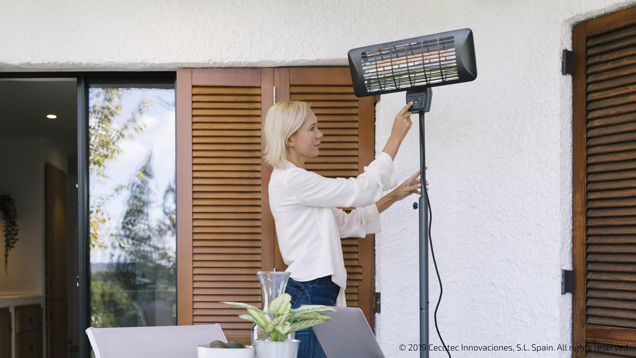 Încălzitor cu halogen de exterior Cecotec Ready Warm 8200 Power Quartz Smart, 2000 W, 2 trepte, IP24