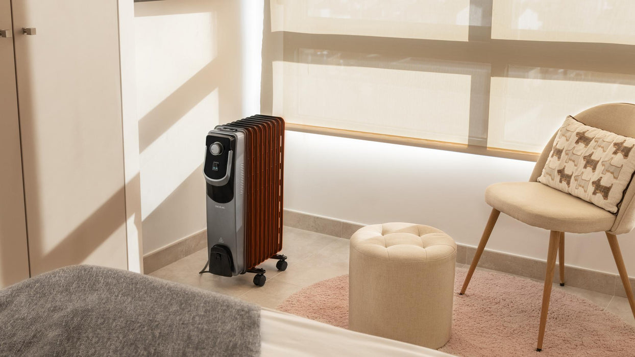 Radiator cu ulei Cecotec ReadyWarm 9000 Space 360 Black, 2000 W, 9 elementi, 3 trepte, negru