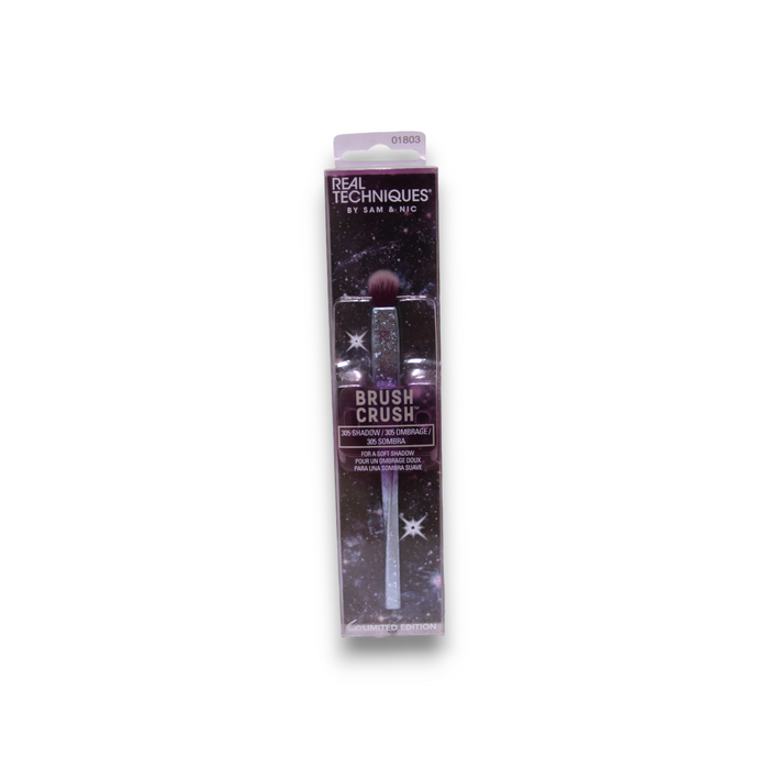 Pensulă pentru fard de ochi Real Techniques Brush Crush, nr. 305