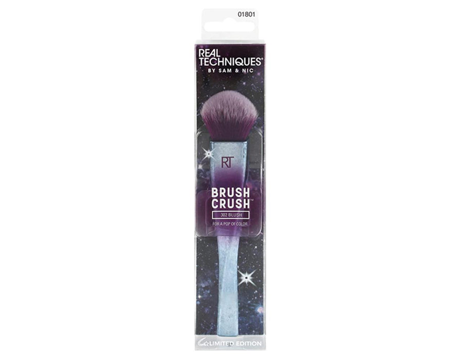 Pensulă pentru pudră Real Techniques Brush Crush, nr. 302