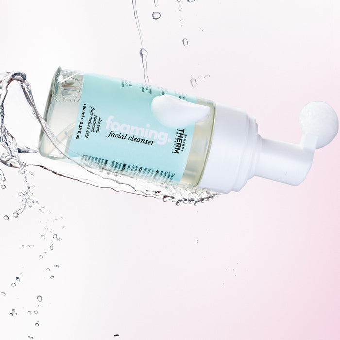 Spumă de curățare Synergy Therm Foaming Facial Cleanser Mini, cu AHA, aloe vera și pantenol, 100 ml