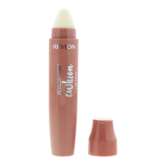 Balsam nuanțator de buze Revlon Kiss Cushion, hidratant, nuanța 210 Pretty Kiss, 4,4 ml