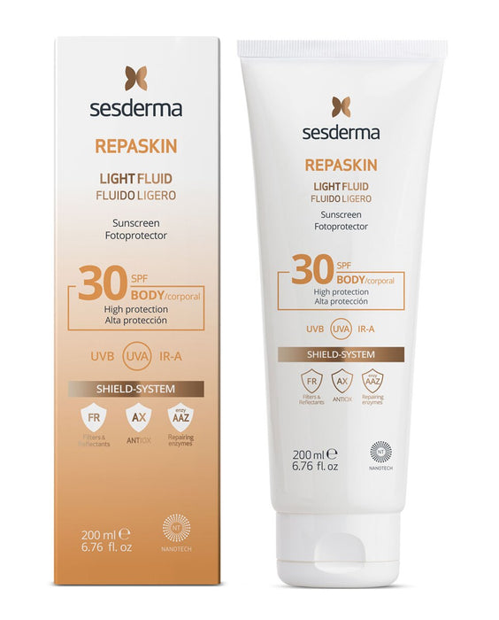 Fluid de protecție solară Sesderma Repaskin Light Fluid, SPF 30, pentru corp, 200 ml