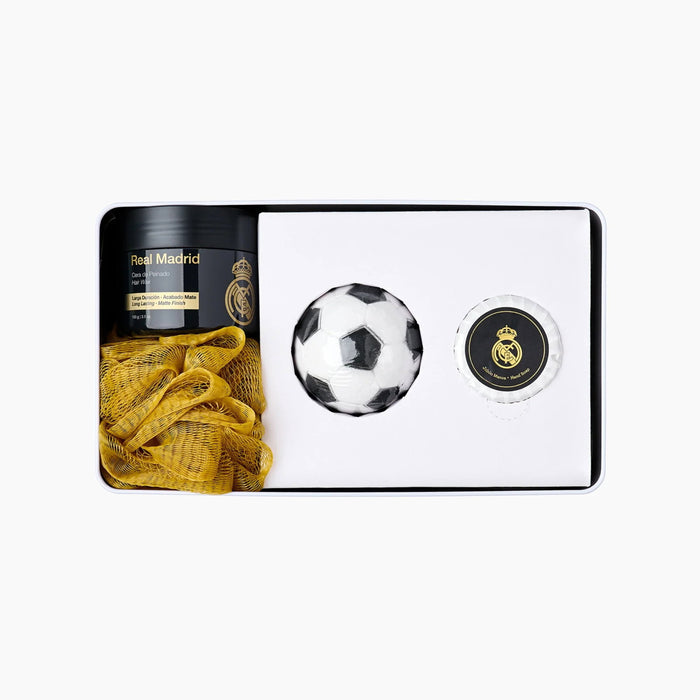 Set de îngrijire Real Madrid: săpun + burete de corp + ceară de coafat 100 g + bombă de baie + suport metalic pentru pahar