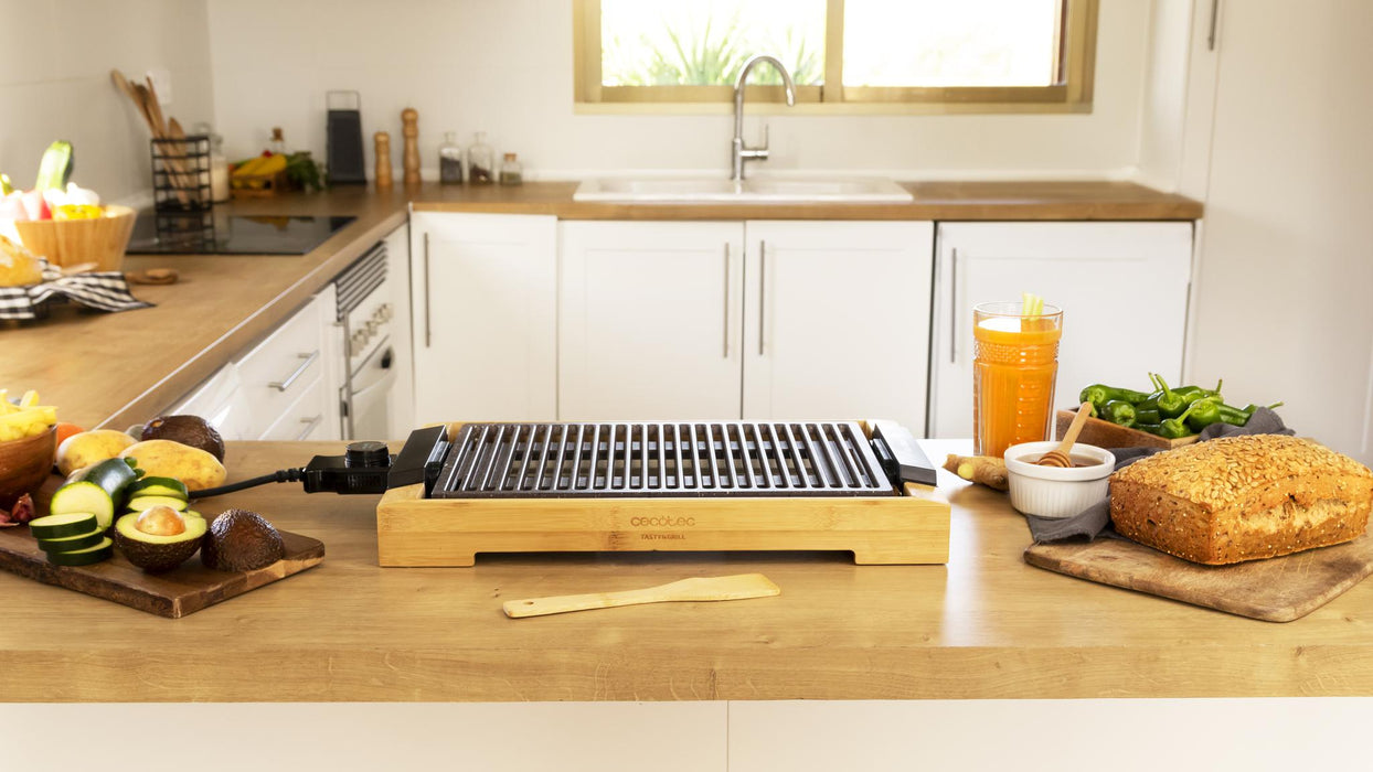Grătar electric de masă Cecotec Tasty&Grill 2000 Bamboo LineStone, 2000 W, 5 trepte, suprafață 37,5 × 24,5 cm, gri