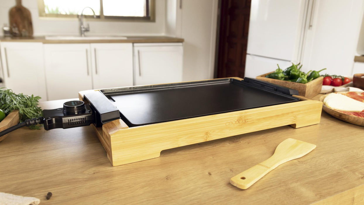 Grătar electric Cecotec Tasty&Grill 2000 Bamboo, 2000 W, 5 trepte, suprafață 37,5 × 24,5 cm, negru