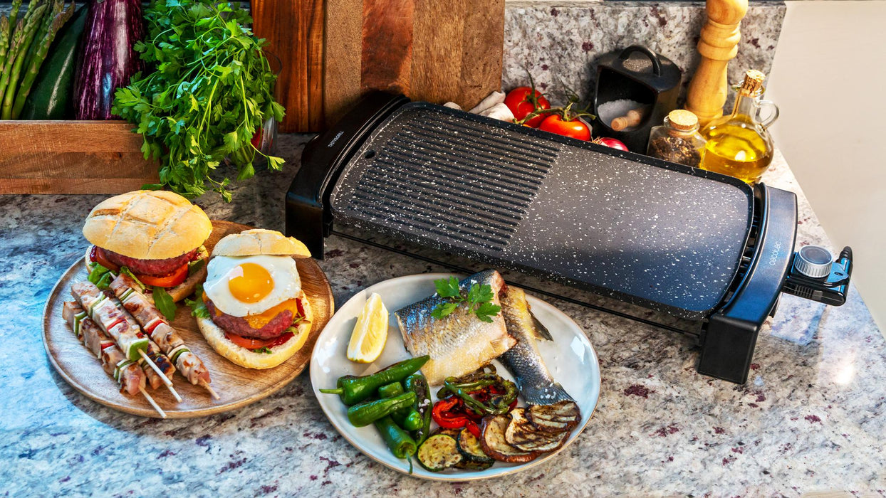 Grătar electric Cecotec Tasty&Grill 2500 RockWater MixGrill, 2150 W, suprafață 45 × 25 cm, oțel