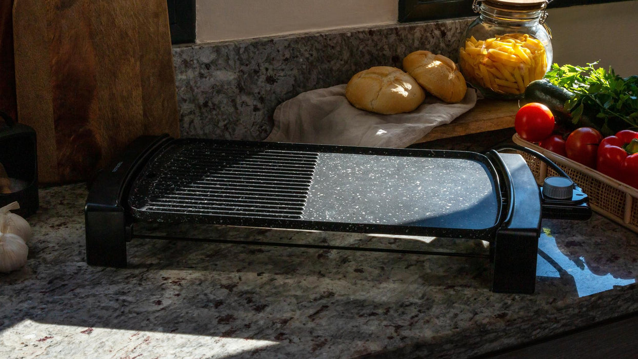 Grătar electric Cecotec Tasty&Grill 2500 RockWater MixGrill, 2150 W, suprafață 45 × 25 cm, oțel