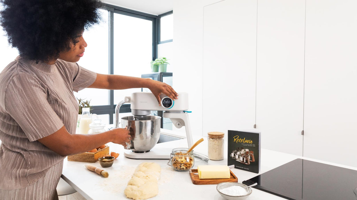 Mixer planetar Cecotec Twist&Fusion 4000 Luxury White, 5,2 l, 800 W, 8 trepte, alb