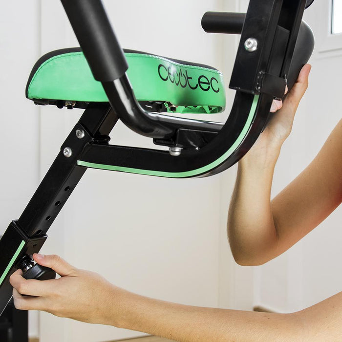 Bicicletă fitness pliabilă Cecotec X-BIKE PRO, 8 niveluri de rezistență, volantă de 2,5 kg, sarcină maximă 100 kg